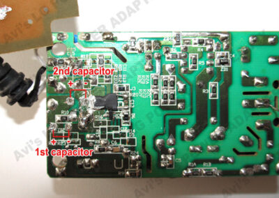 Capacitors location on the PCB print side